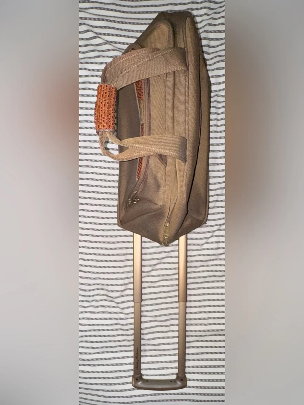 Tommy Bahama Rolling Carry On Luggage Travel Bag Suitcase